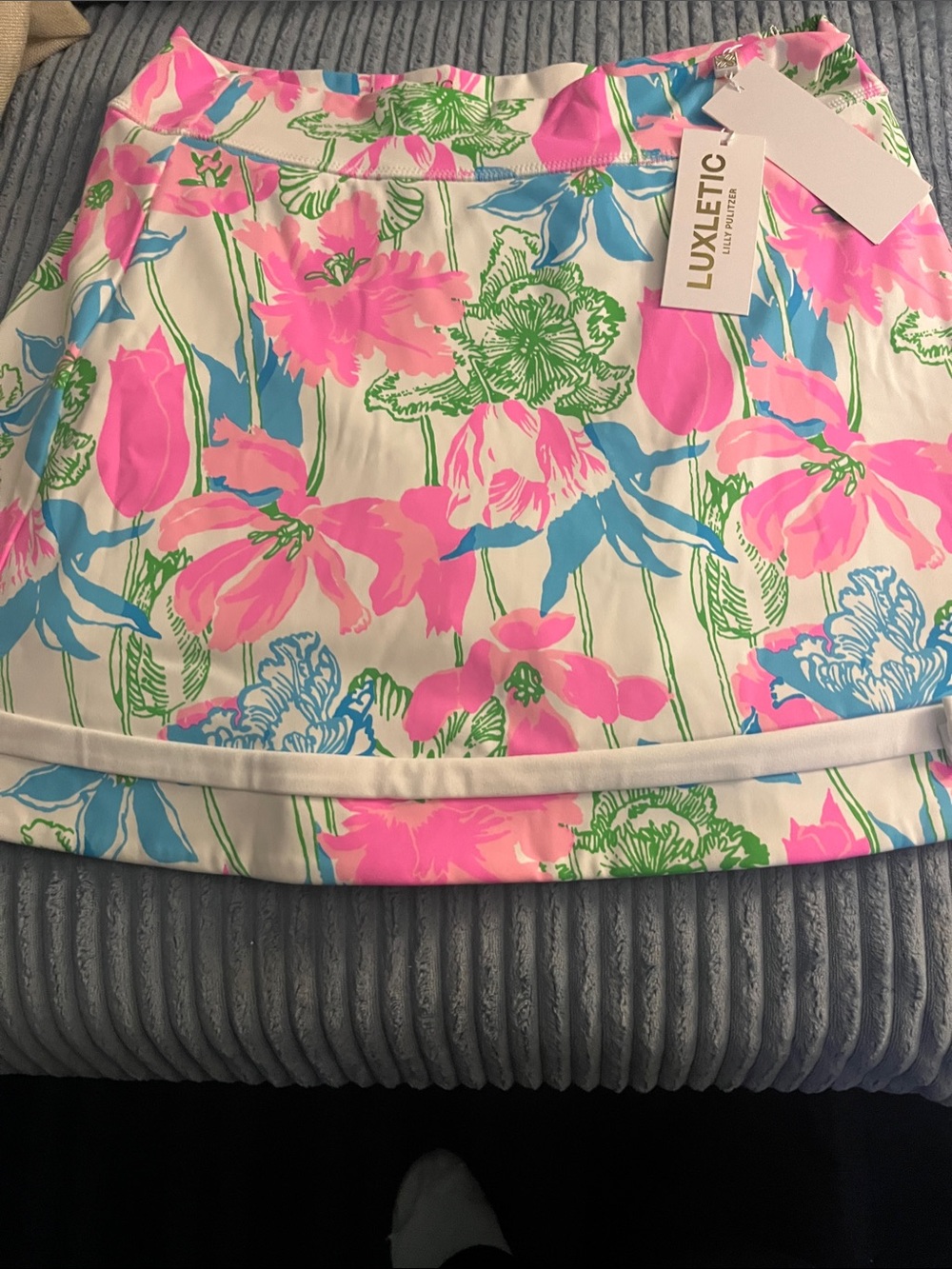 Lilly Pulitzer Luxletic  Marilla high Rise skort in Resort White Viney  Liney